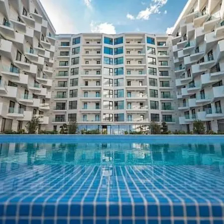 Apartamento Infinity Roof Pool & Năvodari