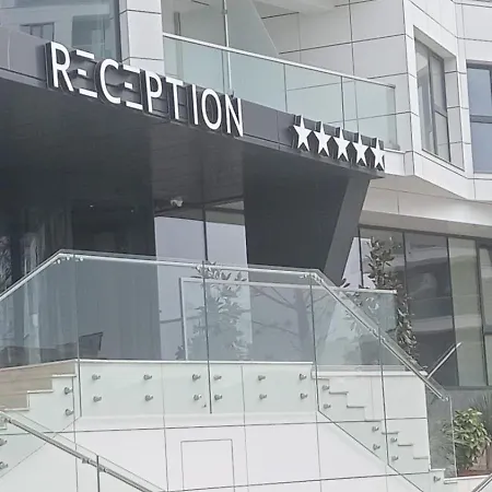 Appartement Infinity Roof Pool &