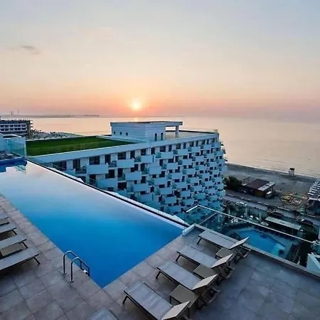 Appartement Infinity Roof Pool &